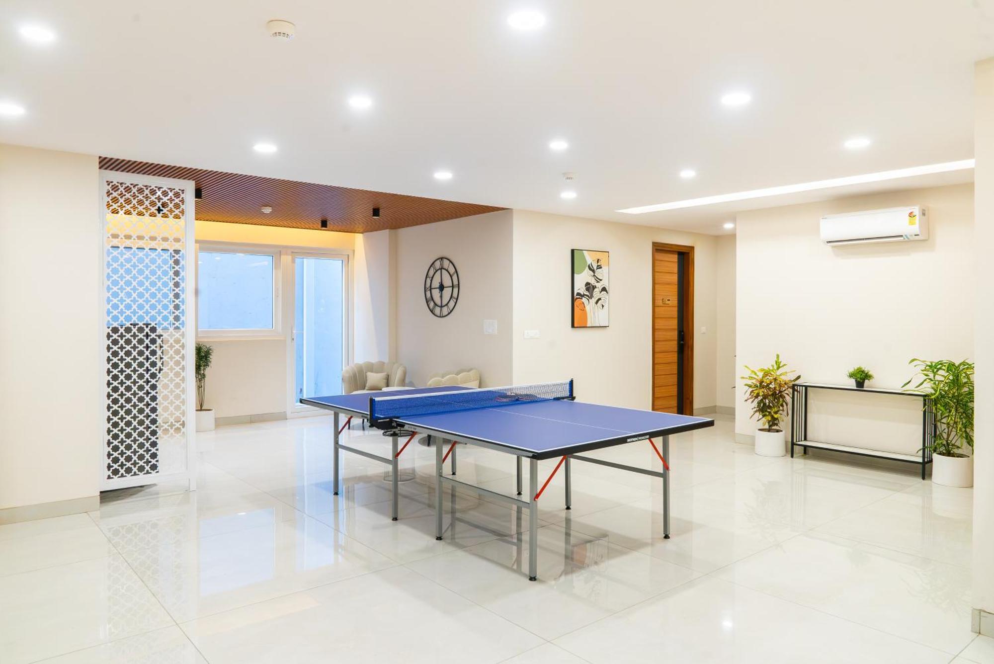 فندق Housr Sector 45 Gurgaon Near Artemis Hospital المظهر الخارجي الصورة