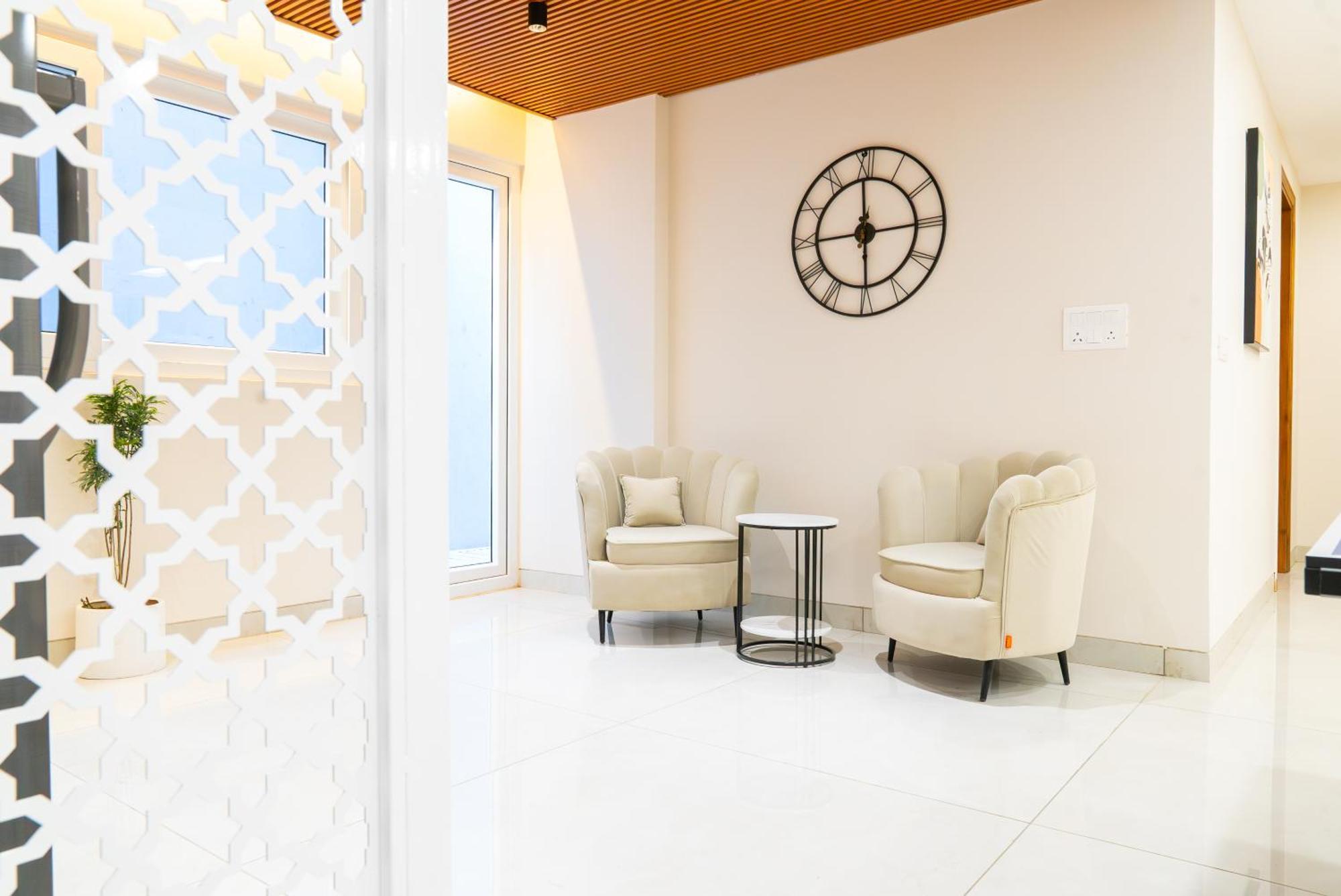 فندق Housr Sector 45 Gurgaon Near Artemis Hospital المظهر الخارجي الصورة